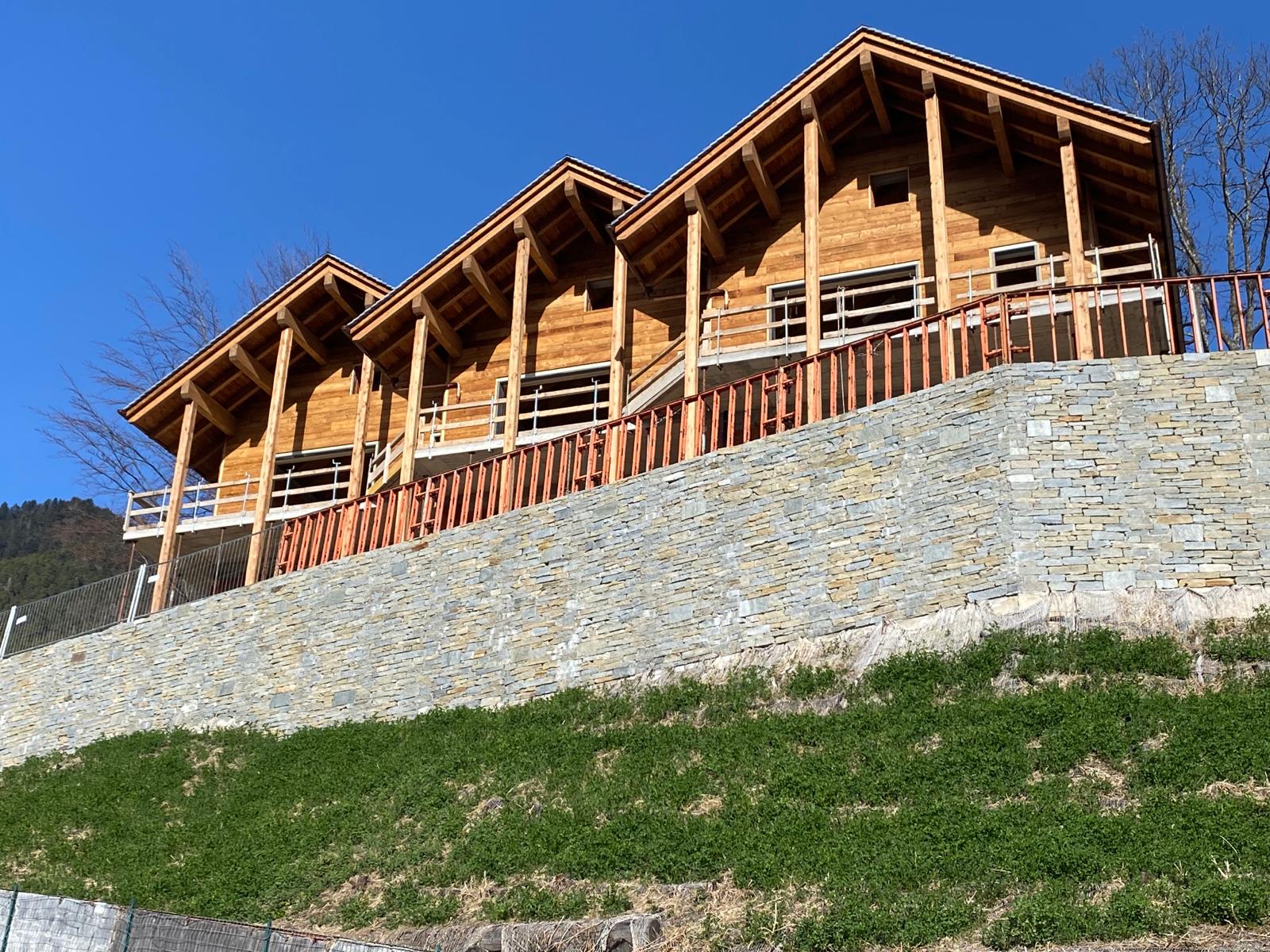 CHALET IN POSIZIONE UNICA-PANORAMICA