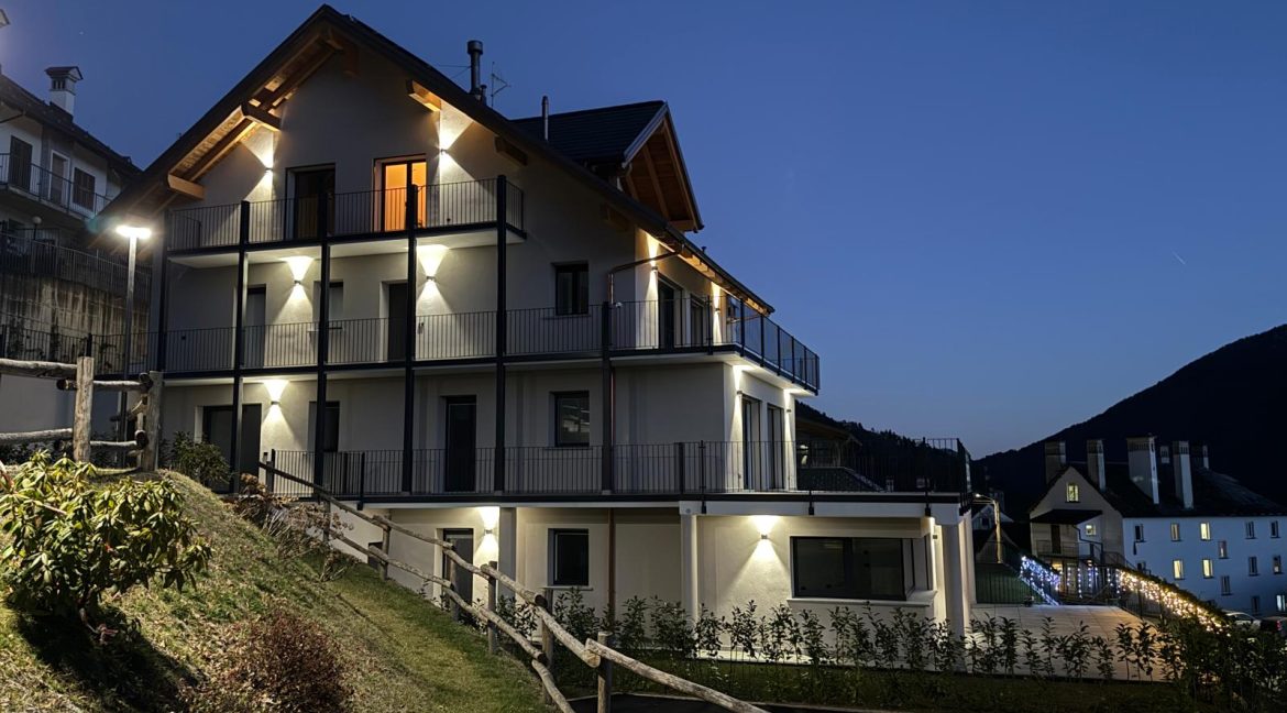 PHOTO-2025-12-28-18-00-18_4